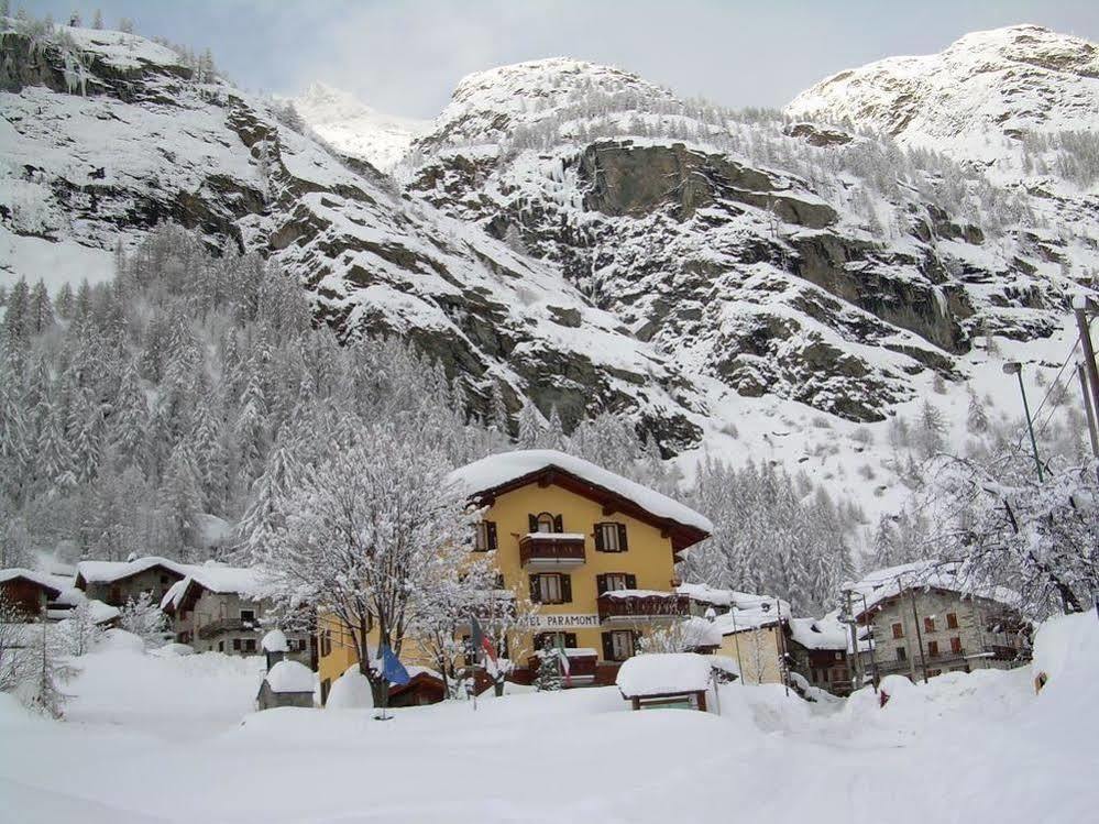 Hotel Ristorante Paramont Baulen エクステリア 写真